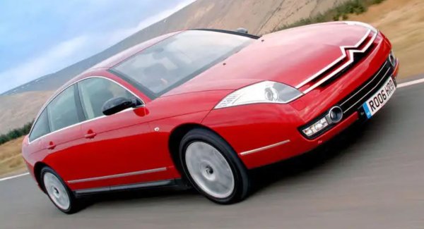 Ако искате грандиозно рядка кола, тогава трябва да откриете едно от бензиновите V6 издания на C6.